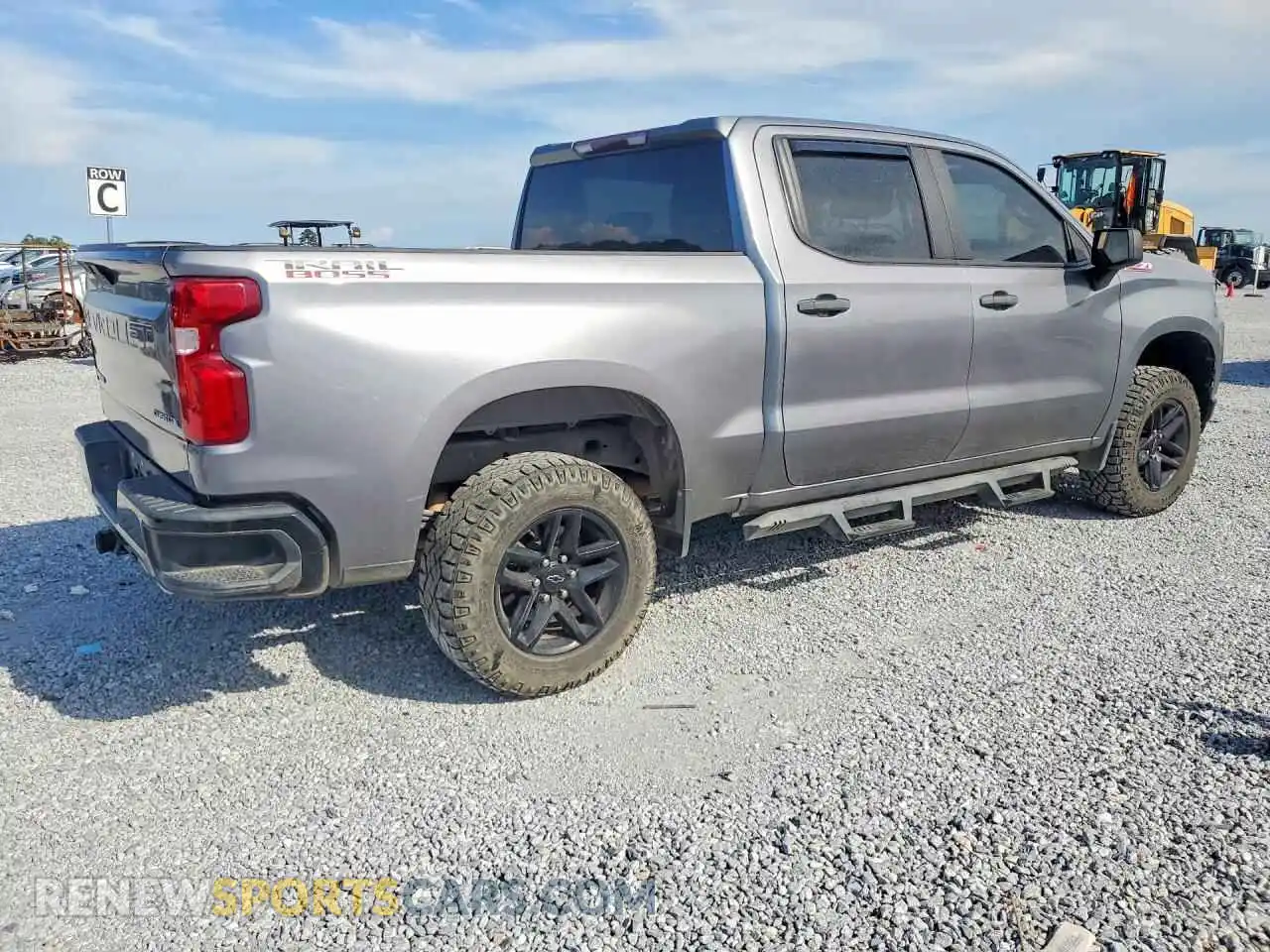 3 fotografías del automóvil dañado 1GCPYCEF1MZ260981 CHEVROLET SILVERADO 2021
