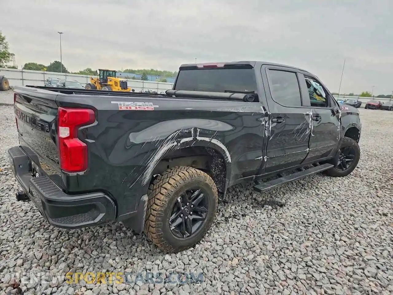 3 fotografías del automóvil dañado 1GCPYCEF7MZ290437 CHEVROLET SILVERADO 2021