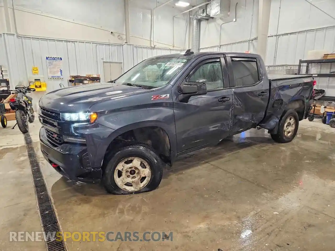 1 Photograph of a damaged car 1GCPYFED6MZ153490 CHEVROLET SILVERADO 2021
