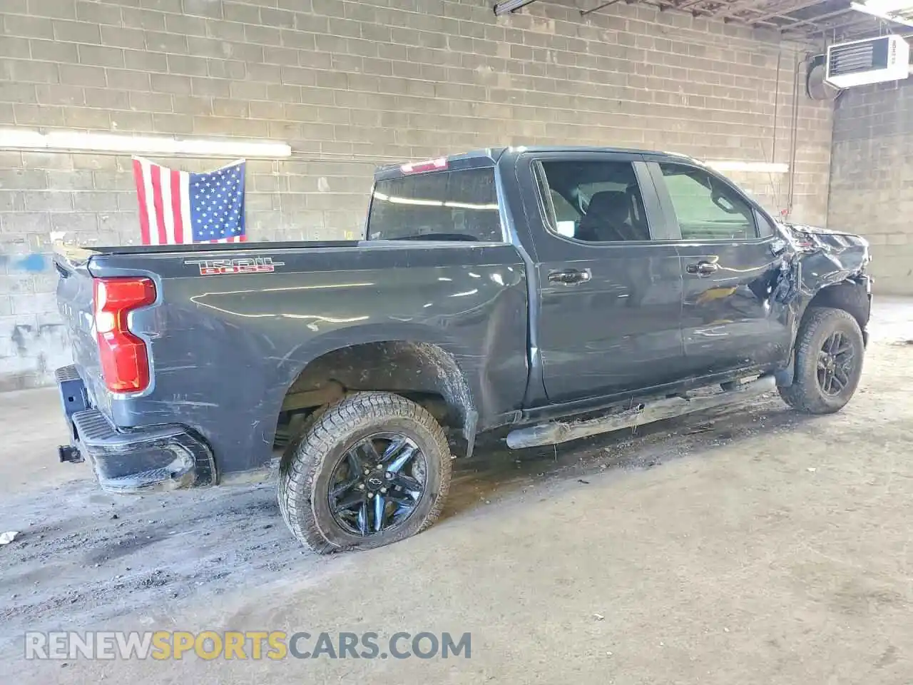 3 fotografías del automóvil dañado 1GCPYFED7MZ374239 CHEVROLET SILVERADO 2021