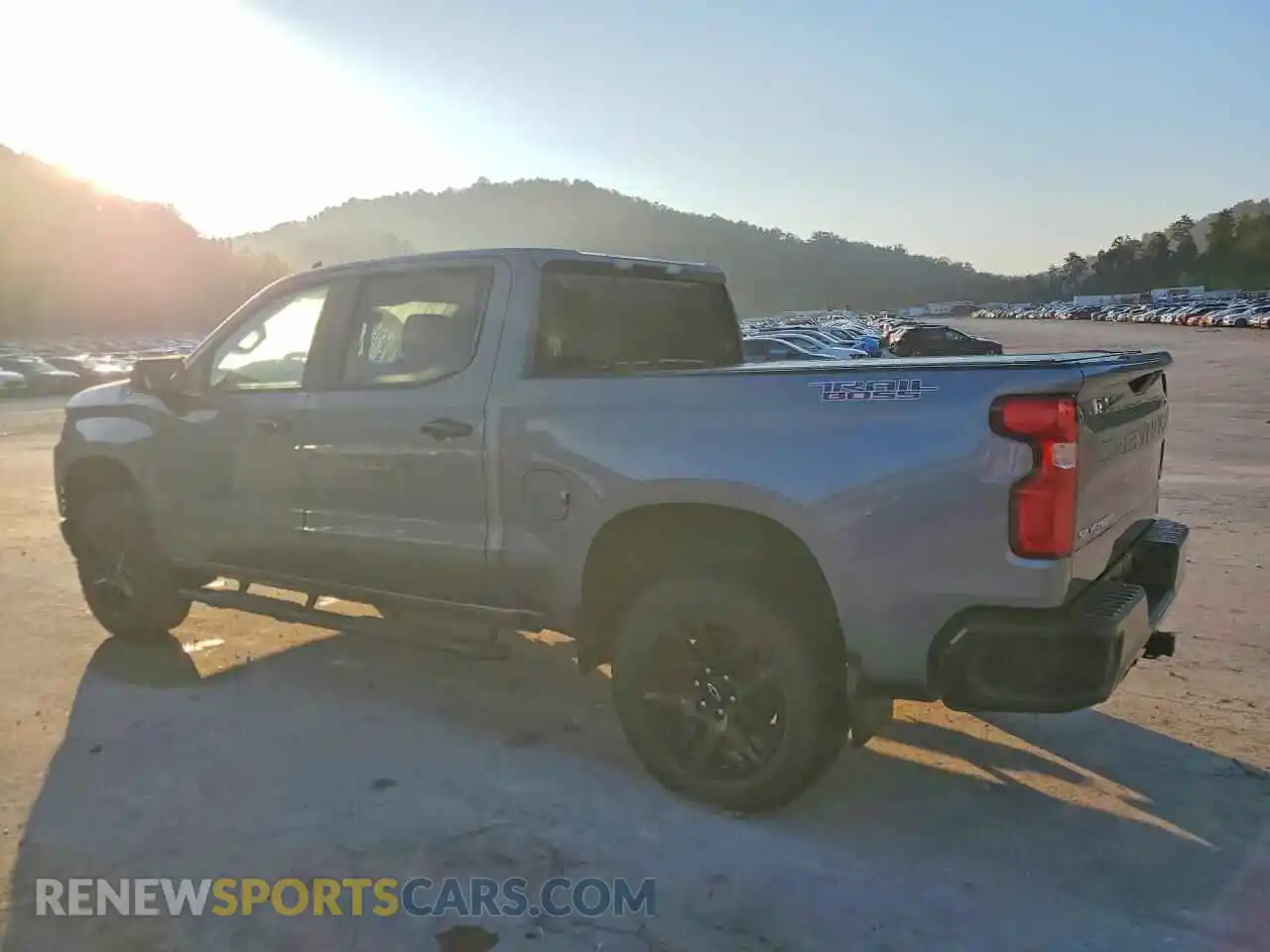 2 Photograph of a damaged car 1GCPYFED7MZ375777 CHEVROLET SILVERADO 2021