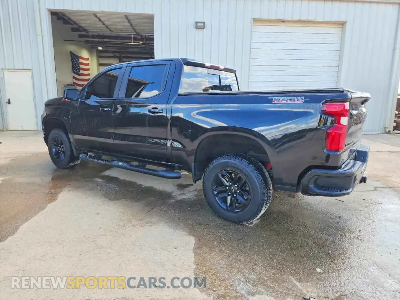 2 Photograph of a damaged car 1GCPYFEL2MZ257465 CHEVROLET SILVERADO 2021