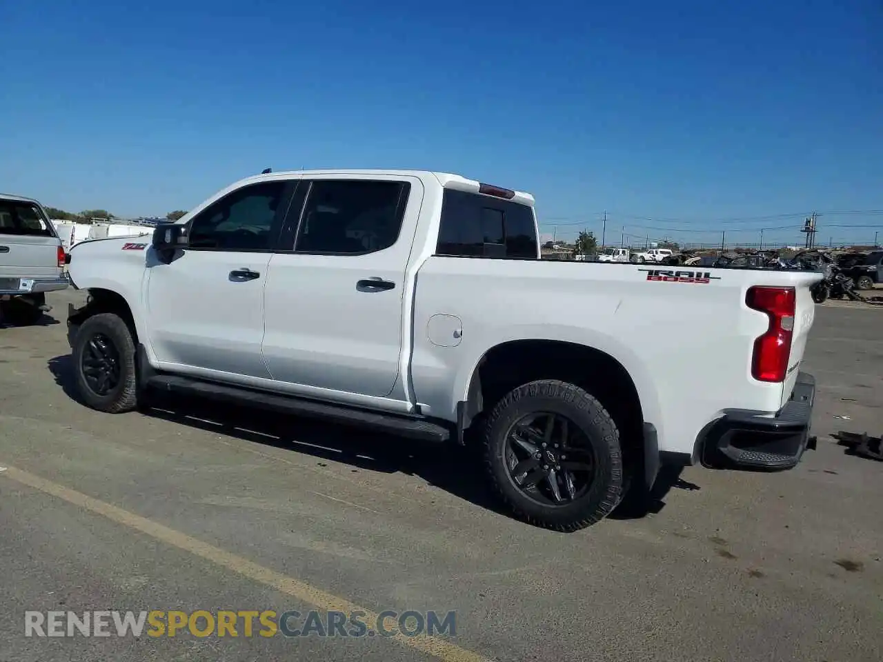 2 Photograph of a damaged car 1GCPYFEL3MZ177222 CHEVROLET SILVERADO 2021