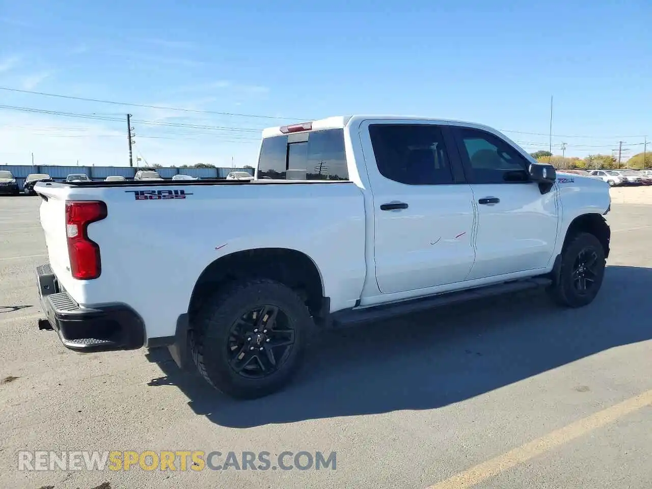3 Photograph of a damaged car 1GCPYFEL3MZ177222 CHEVROLET SILVERADO 2021