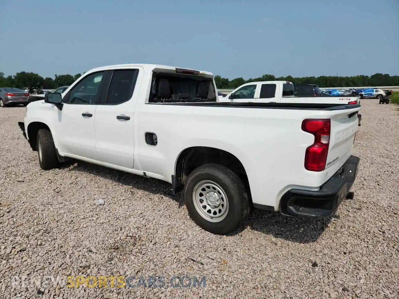 2 fotografías del automóvil dañado 1GCRWAEF1MZ338923 CHEVROLET SILVERADO 2021