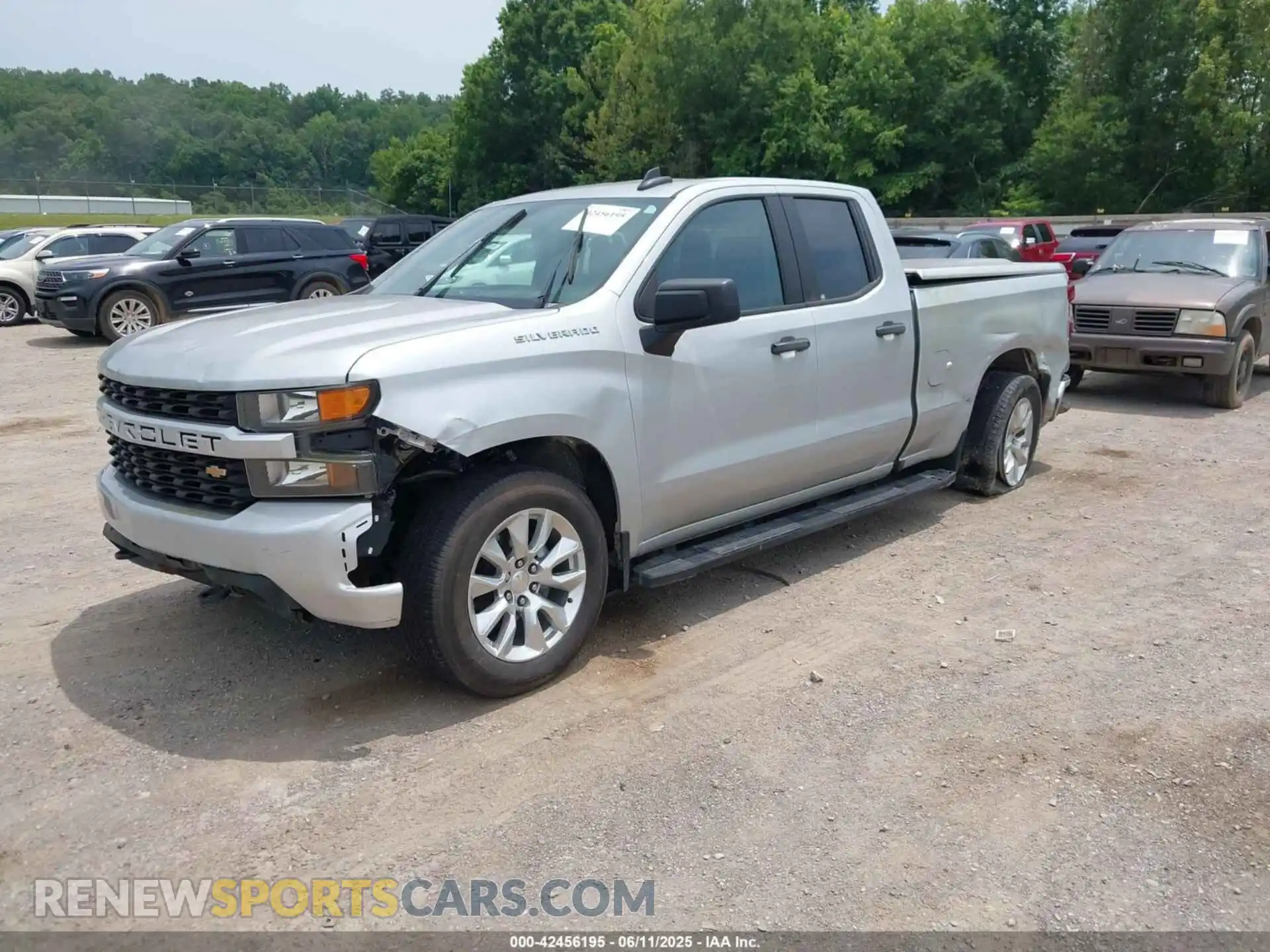 2 Photograph of a damaged car 1GCRWBEH2MZ105480 CHEVROLET SILVERADO 2021