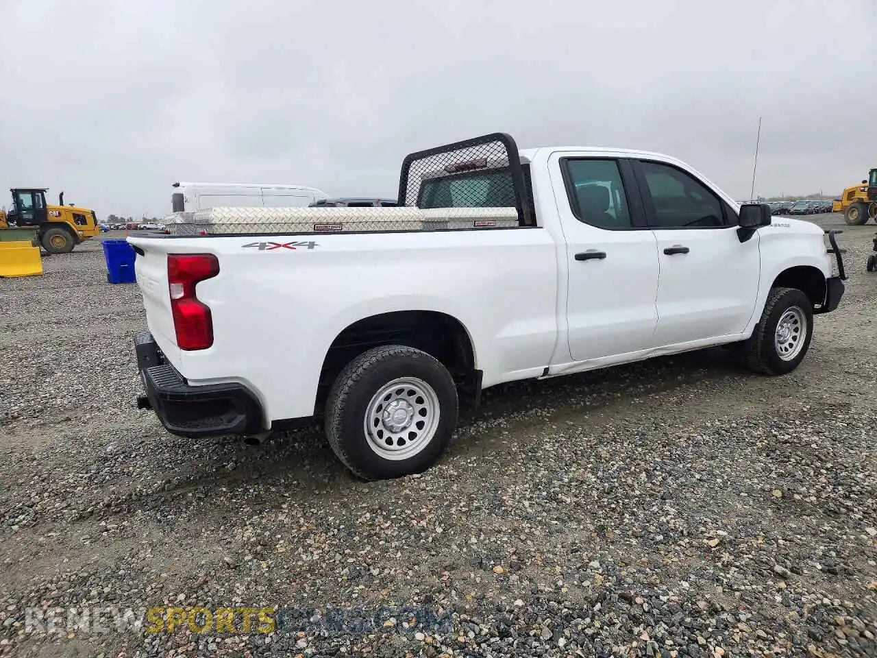 3 Photograph of a damaged car 1GCRYAEH4MZ299434 CHEVROLET SILVERADO 2021