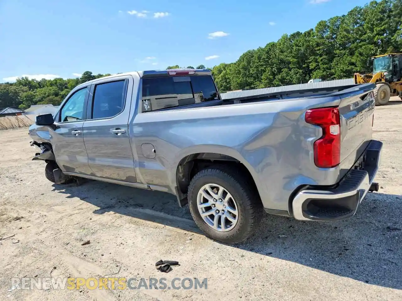 2 Фотография поврежденного автомобиля 1GCUYDED0MZ156456 CHEVROLET SILVERADO 2021