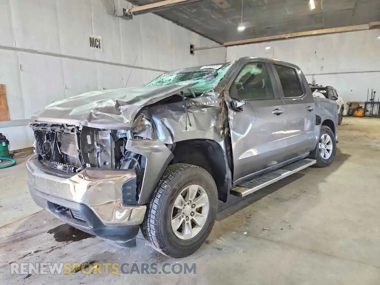 1 Photograph of a damaged car 1GCUYDED6MZ190580 CHEVROLET SILVERADO 2021