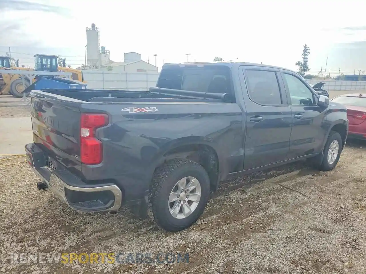 3 Photograph of a damaged car 1GCUYDED7MZ204745 CHEVROLET SILVERADO 2021