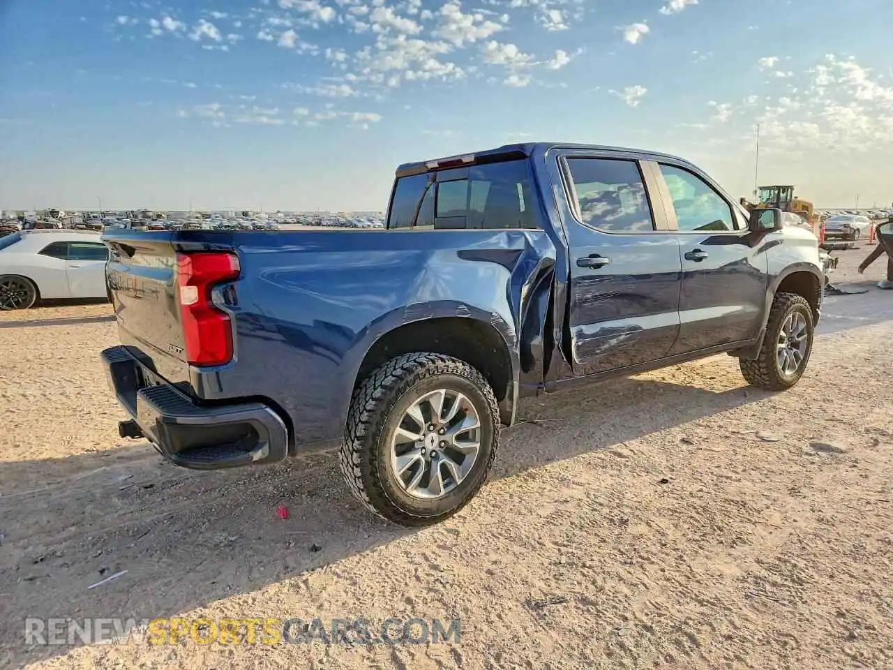 3 Photograph of a damaged car 1GCUYEED2MZ355045 CHEVROLET SILVERADO 2021