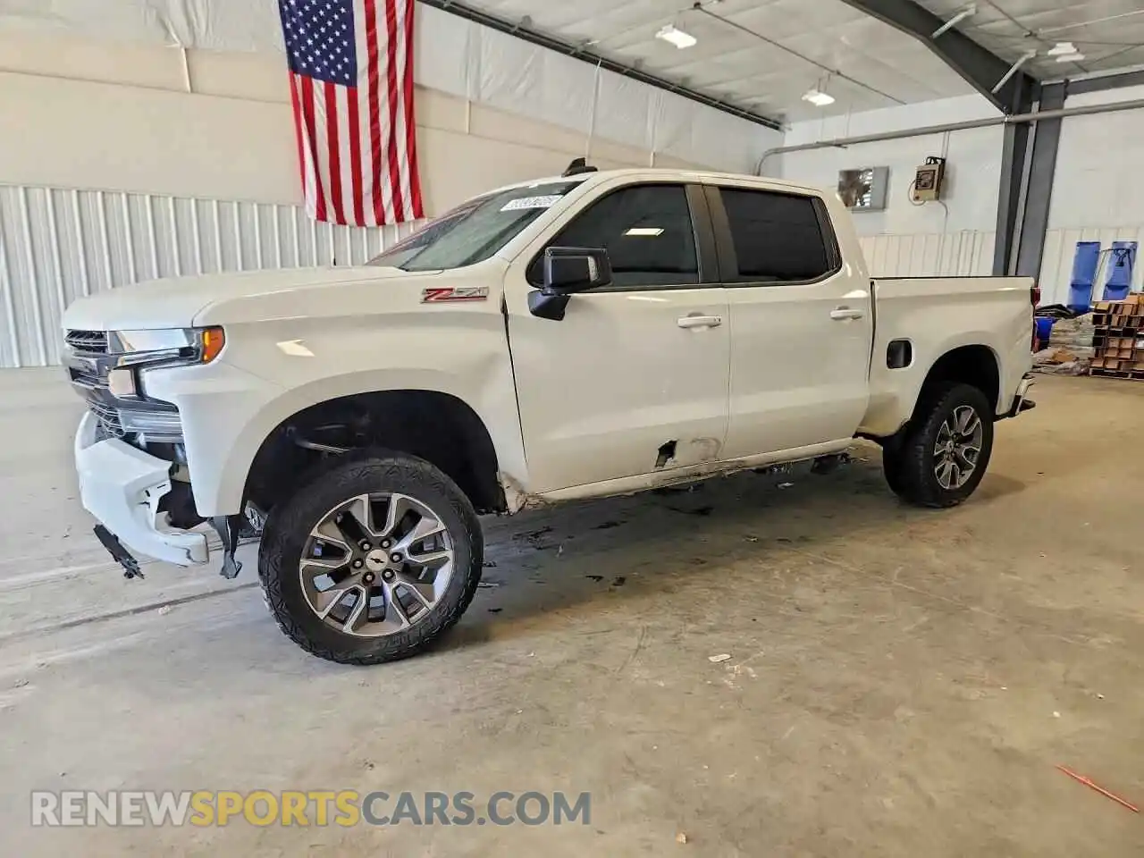 1 fotografías del automóvil dañado 1GCUYEED3MZ108410 CHEVROLET SILVERADO 2021