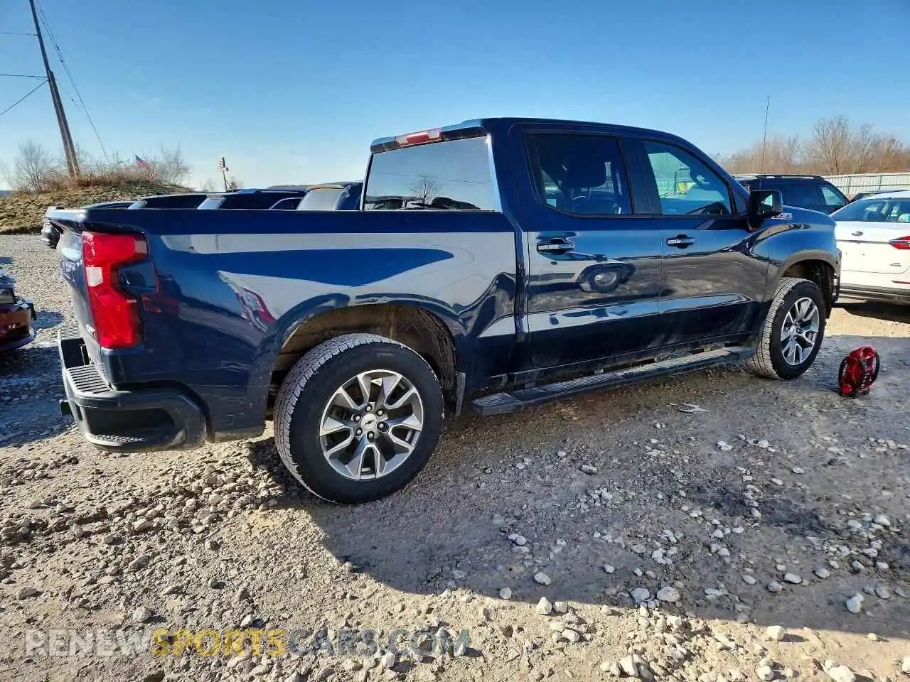 3 Photograph of a damaged car 1GCUYEED3MZ109556 CHEVROLET SILVERADO 2021