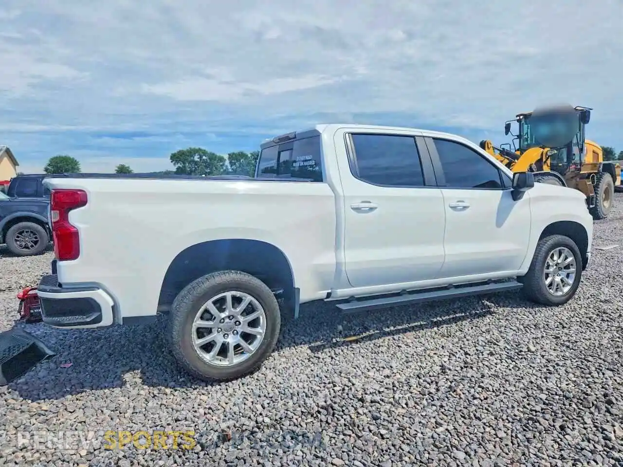 3 Photograph of a damaged car 1GCUYEEDXMZ191169 CHEVROLET SILVERADO 2021
