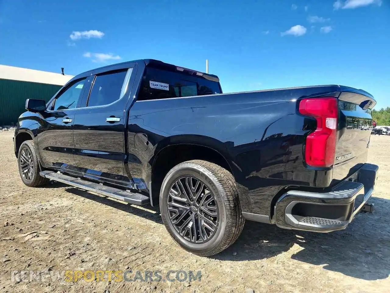 2 fotografías del automóvil dañado 1GCUYHEL0MZ294478 CHEVROLET SILVERADO 2021
