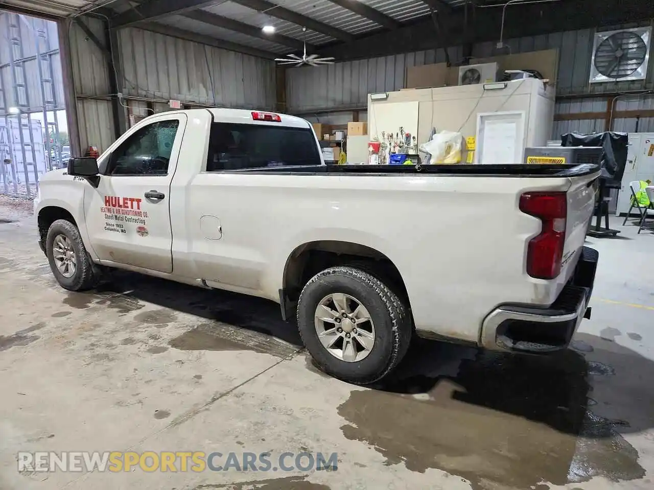 2 fotografías del automóvil dañado 3GCNWAEF4MG340535 CHEVROLET SILVERADO 2021