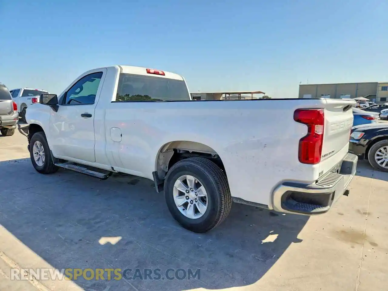 2 Photograph of a damaged car 3GCNWAEF5MG472185 CHEVROLET SILVERADO 2021
