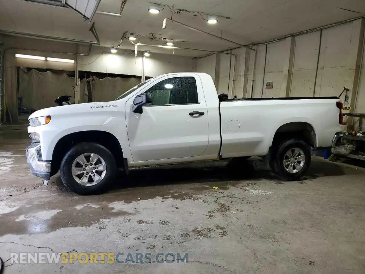 1 Photograph of a damaged car 3GCNWAEF6MG360222 CHEVROLET SILVERADO 2021