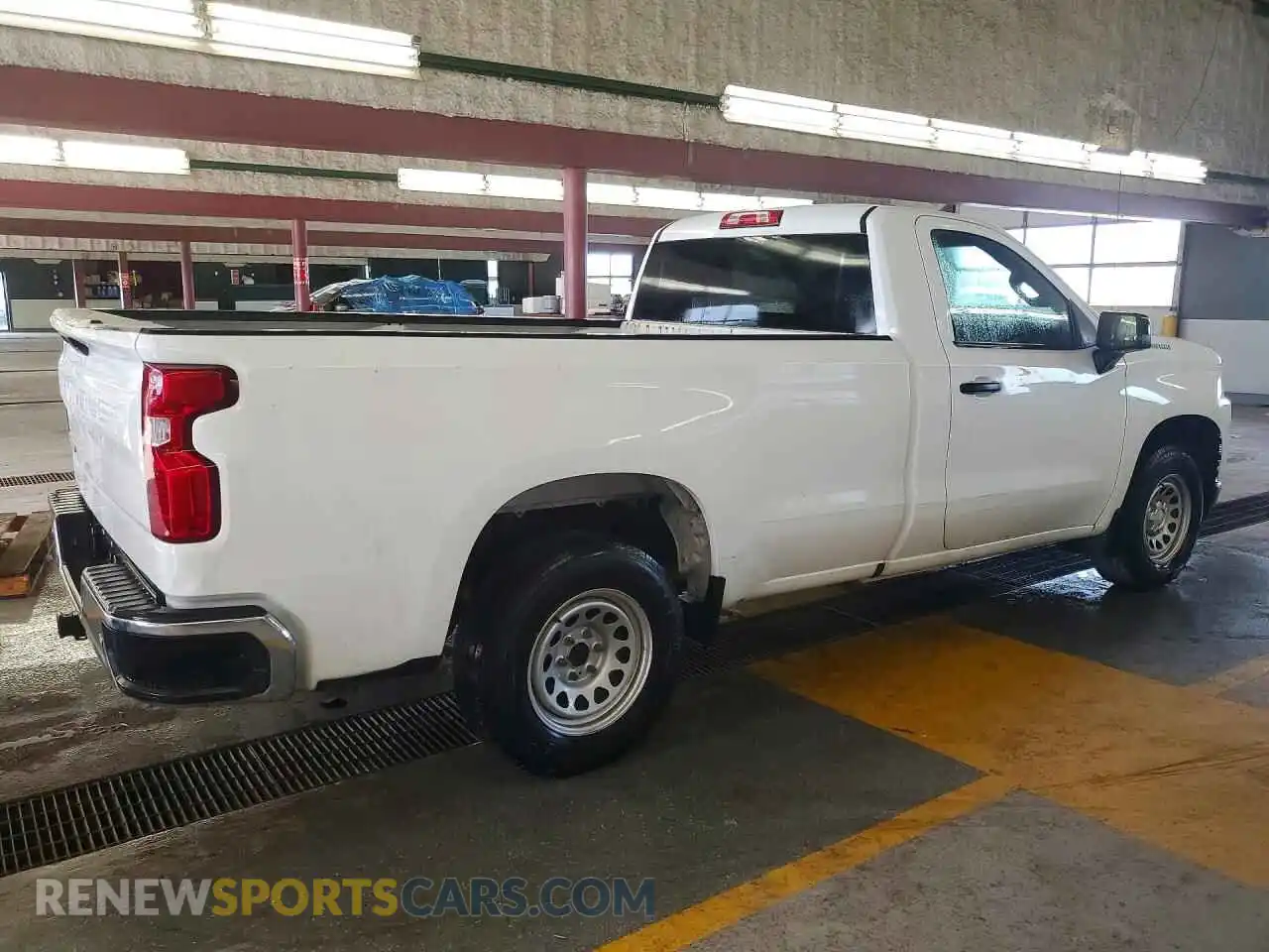 3 fotografías del automóvil dañado 3GCNWAEH6MG205946 CHEVROLET SILVERADO 2021