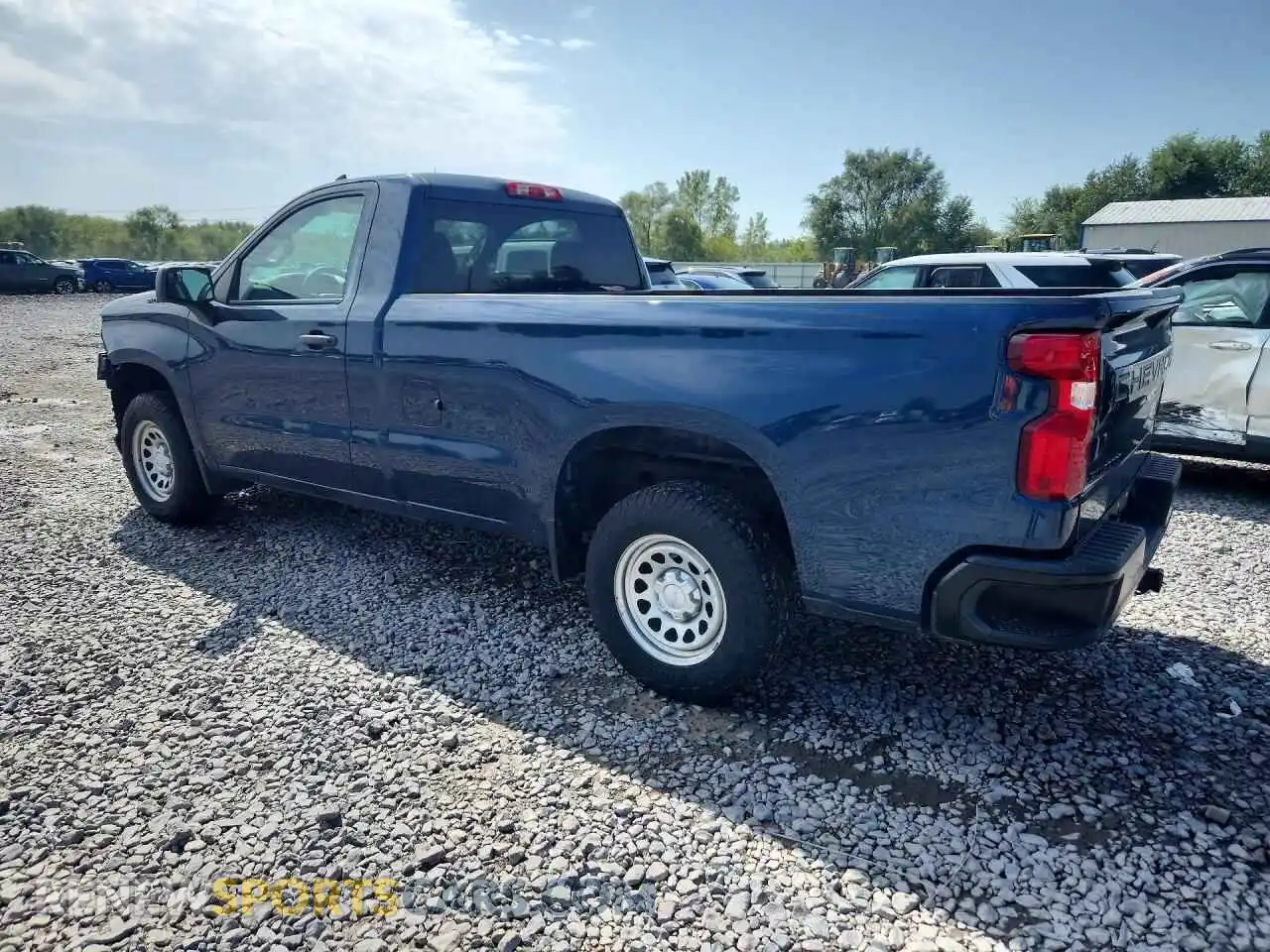 2 Photograph of a damaged car 3GCNWAEK7MG381352 CHEVROLET SILVERADO 2021