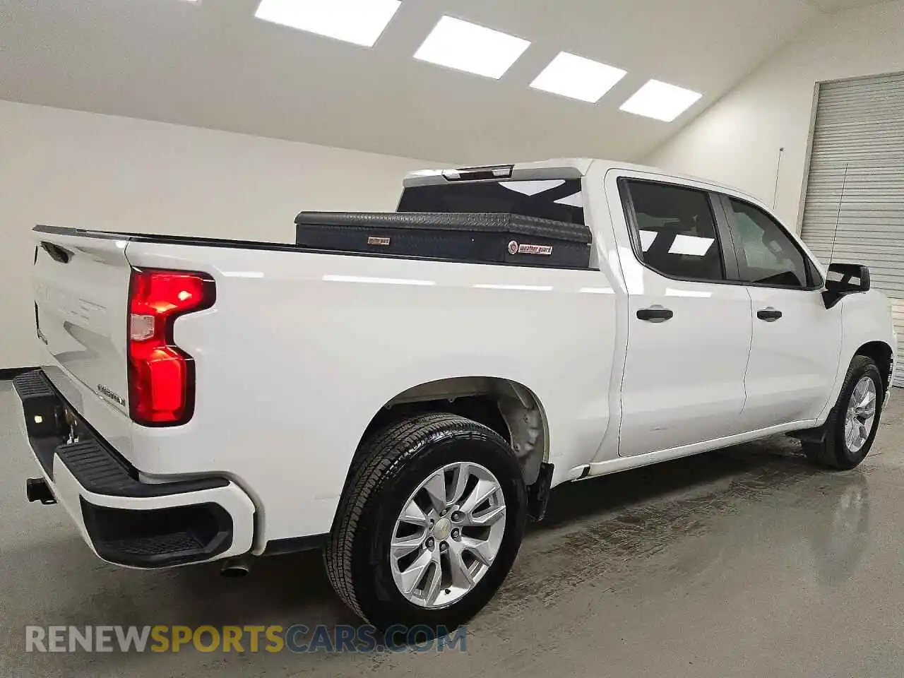 3 fotografías del automóvil dañado 3GCPWBEK3MG323642 CHEVROLET SILVERADO 2021