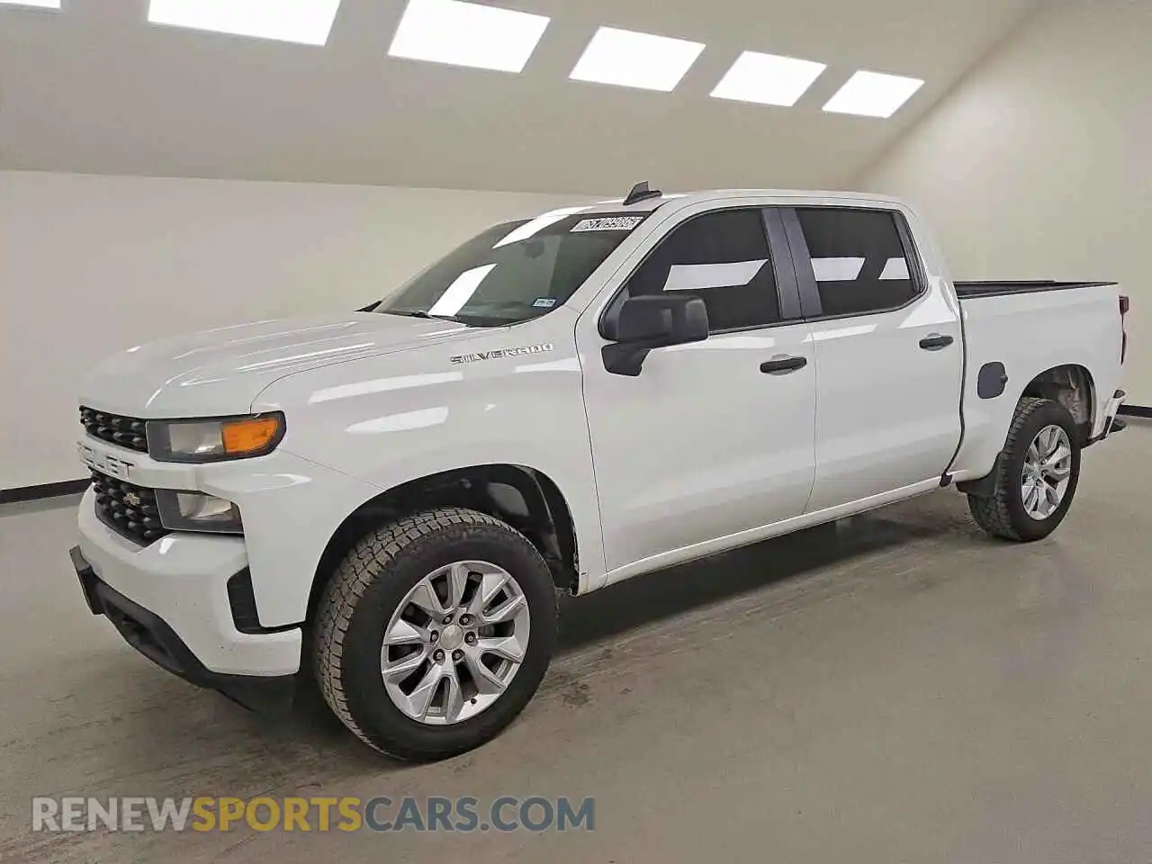 1 Photograph of a damaged car 3GCPWBEK9MG481029 CHEVROLET SILVERADO 2021