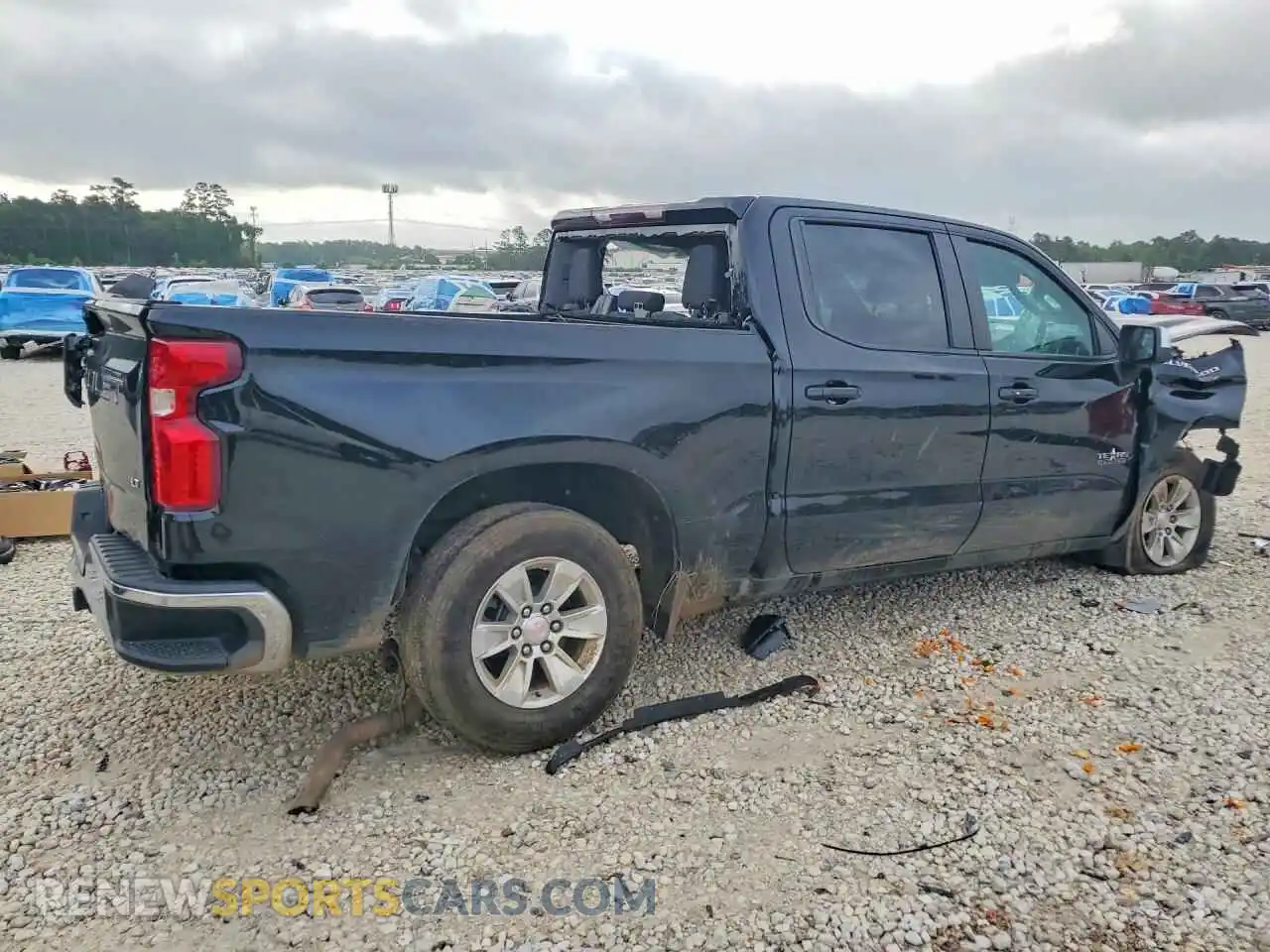 3 Photograph of a damaged car 3GCPWCED7MG290166 CHEVROLET SILVERADO 2021