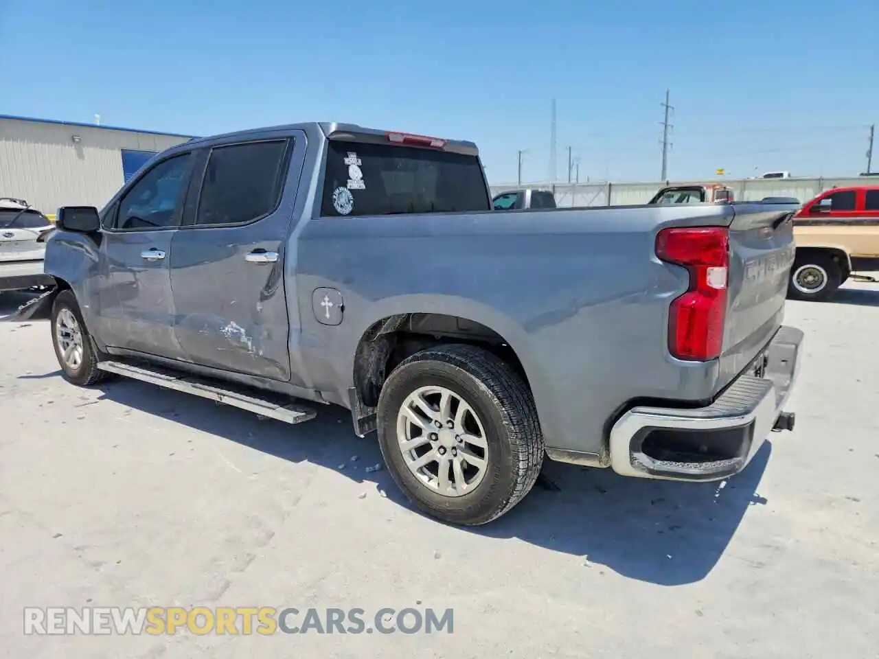 2 Photograph of a damaged car 3GCPWCED8MG122276 CHEVROLET SILVERADO 2021