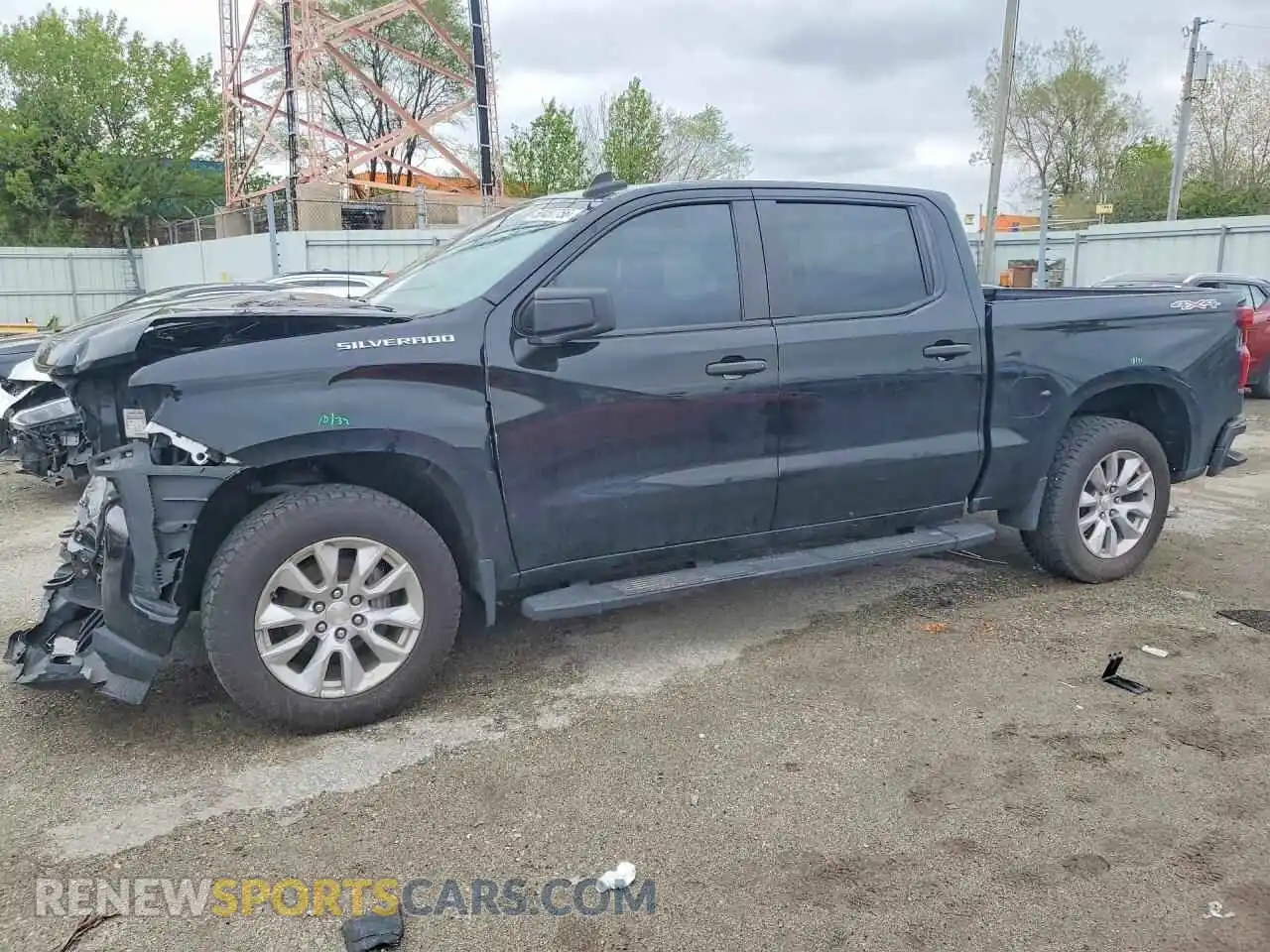 1 Photograph of a damaged car 3GCPYBEK2MG403105 CHEVROLET SILVERADO 2021