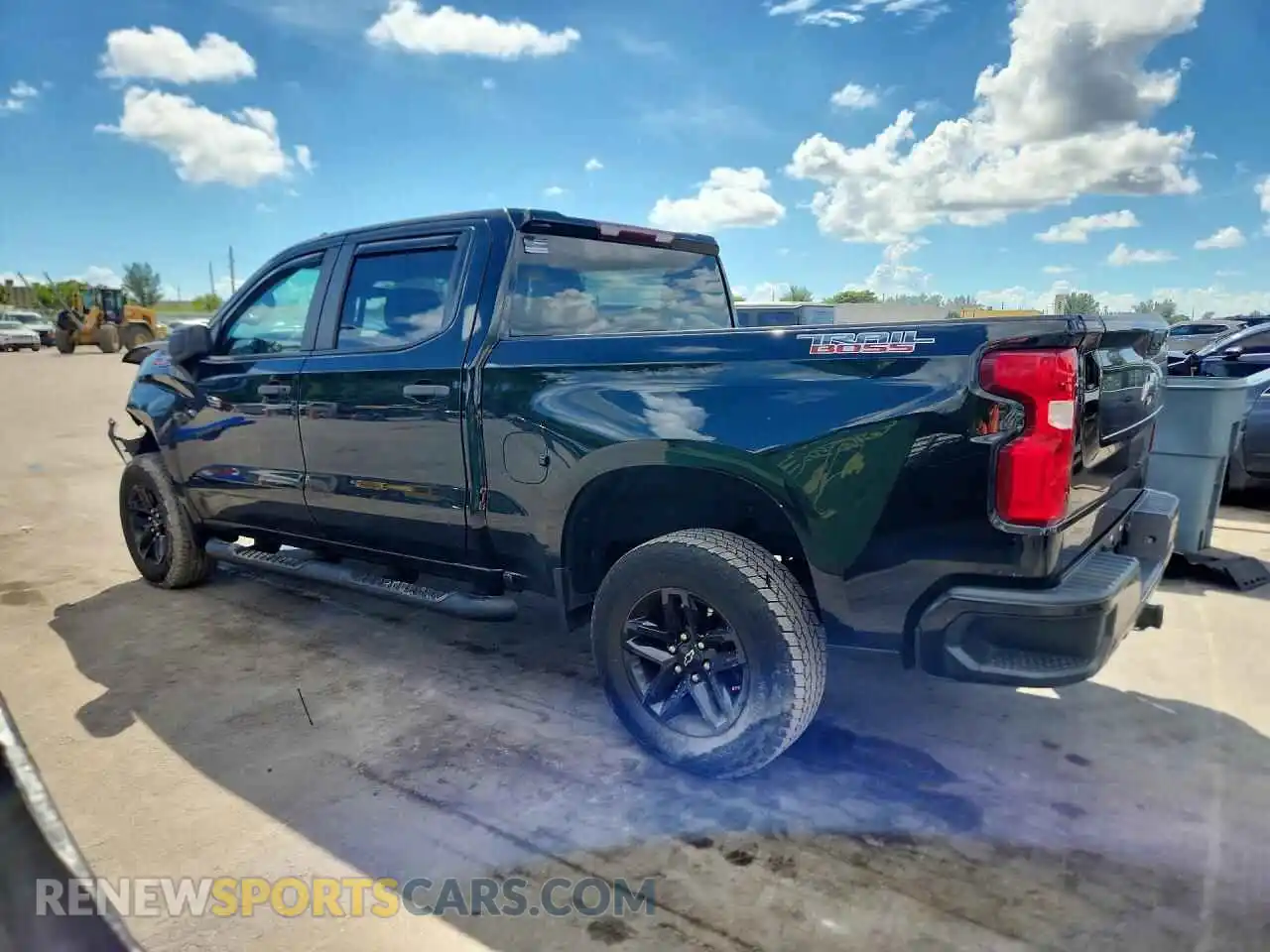 2 Photograph of a damaged car 3GCPYCEF9MG355093 CHEVROLET SILVERADO 2021