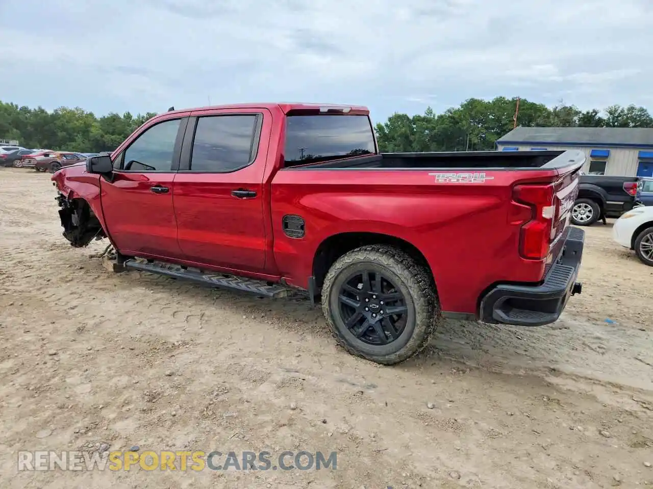 2 Photograph of a damaged car 3GCPYFED9MG447692 CHEVROLET SILVERADO 2021