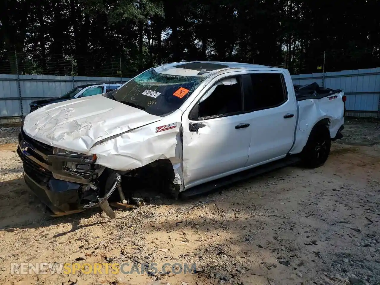 1 Фотография поврежденного автомобиля 3GCPYFEDXMG374056 CHEVROLET SILVERADO 2021