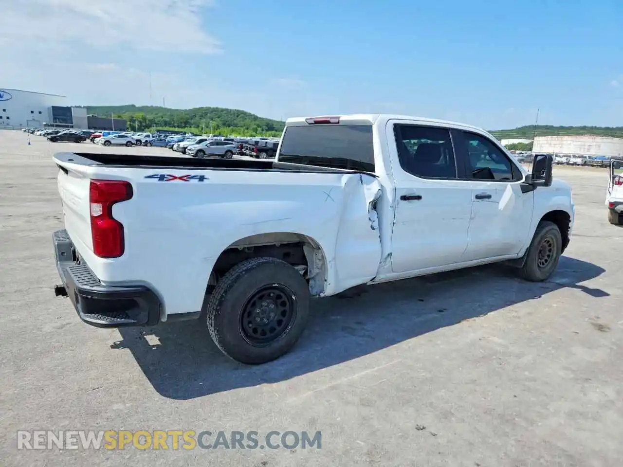 3 Photograph of a damaged car 3GCUYAEF8MG291085 CHEVROLET SILVERADO 2021