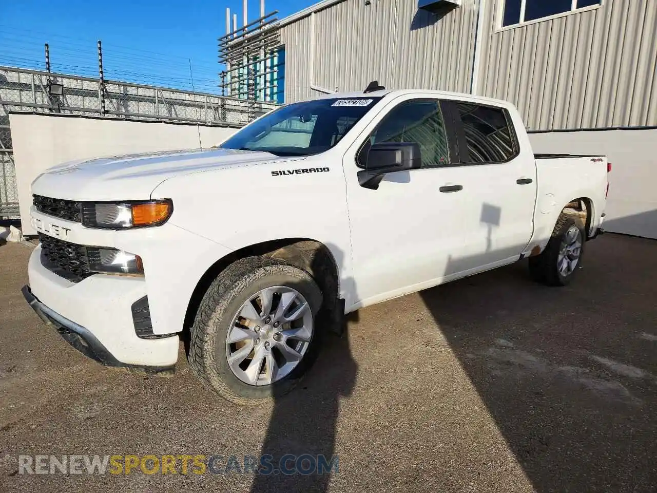 1 Photograph of a damaged car 3GCUYBEF0MG235275 CHEVROLET SILVERADO 2021