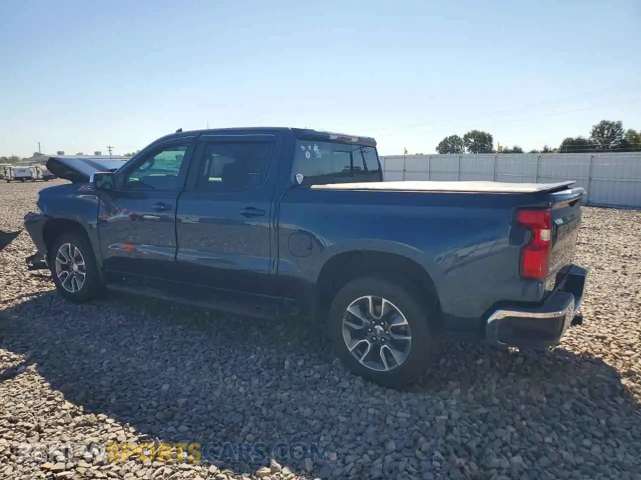 2 Фотография поврежденного автомобиля 3GCUYDED4MG129809 CHEVROLET SILVERADO 2021