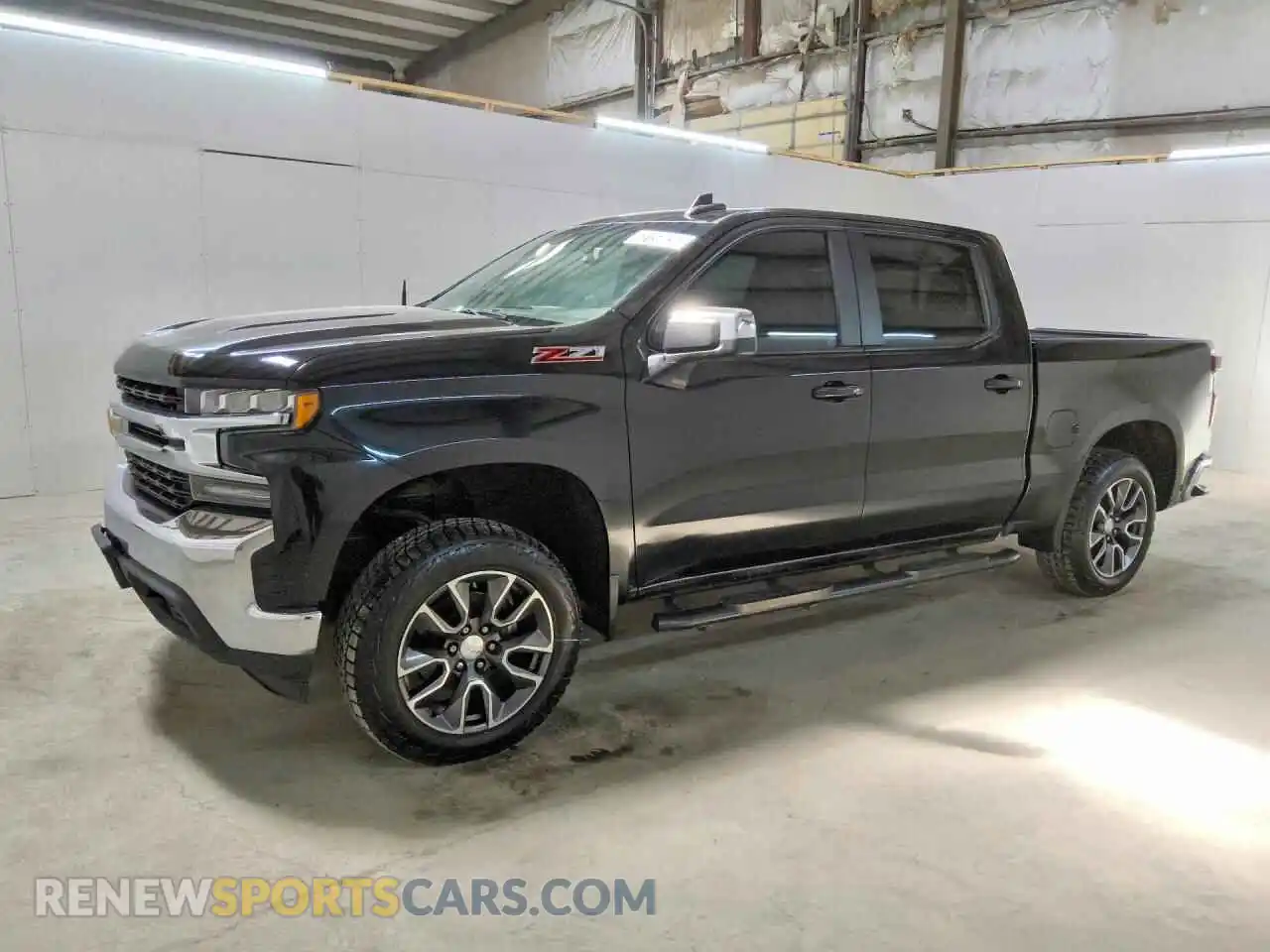 1 Photograph of a damaged car 3GCUYDED5MG112808 CHEVROLET SILVERADO 2021