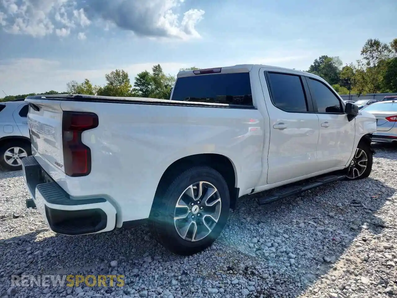 3 Фотография поврежденного автомобиля 3GCUYEED0MG476110 CHEVROLET SILVERADO 2021