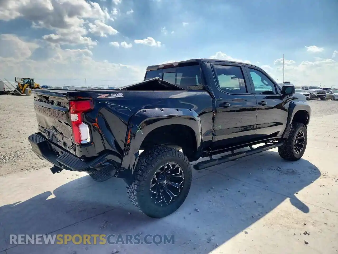 3 Photograph of a damaged car 3GCUYEED4MG163187 CHEVROLET SILVERADO 2021