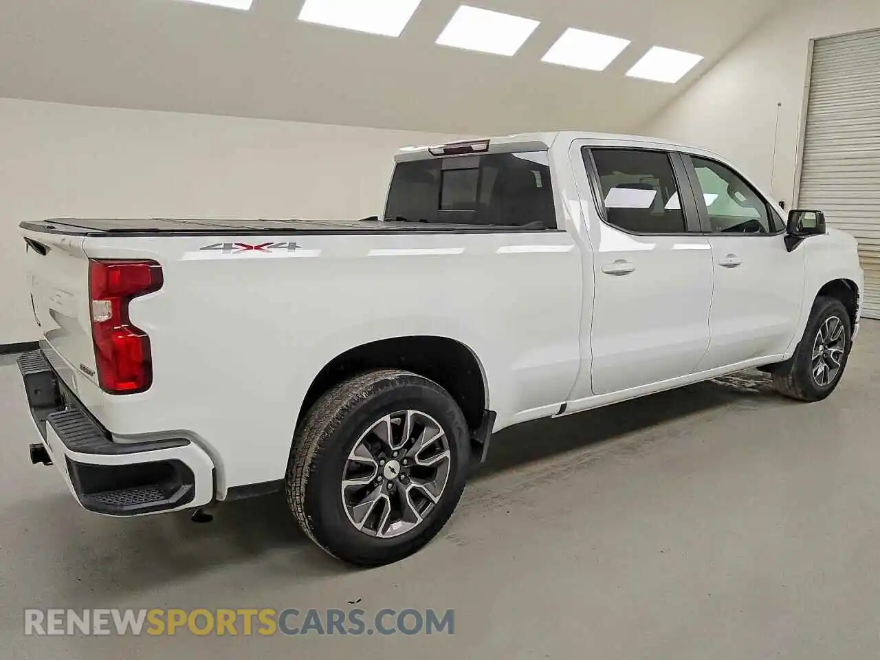 3 Photograph of a damaged car 3GCUYEED5MG208475 CHEVROLET SILVERADO 2021