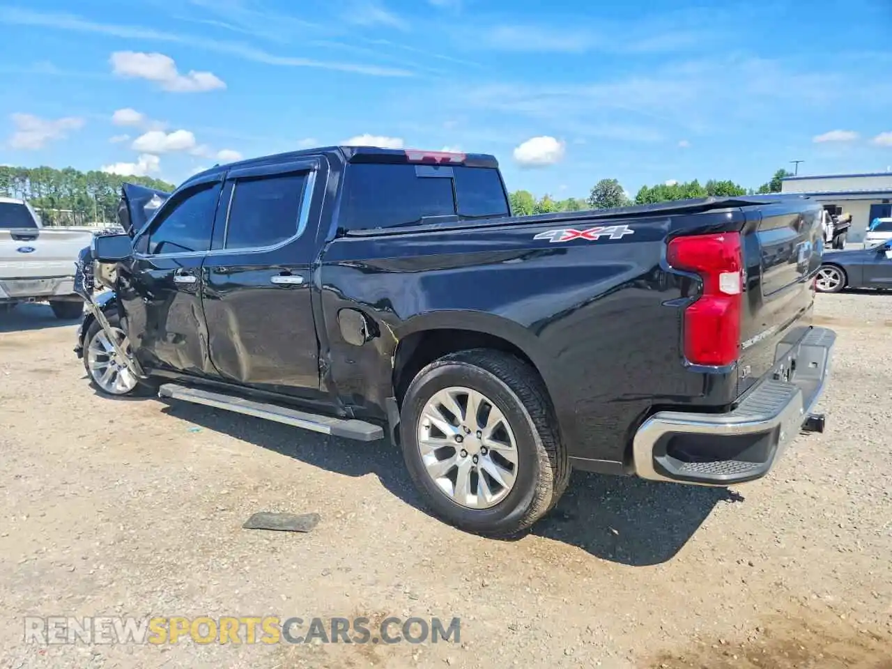 2 fotografías del automóvil dañado 3GCUYGED5MG468368 CHEVROLET SILVERADO 2021