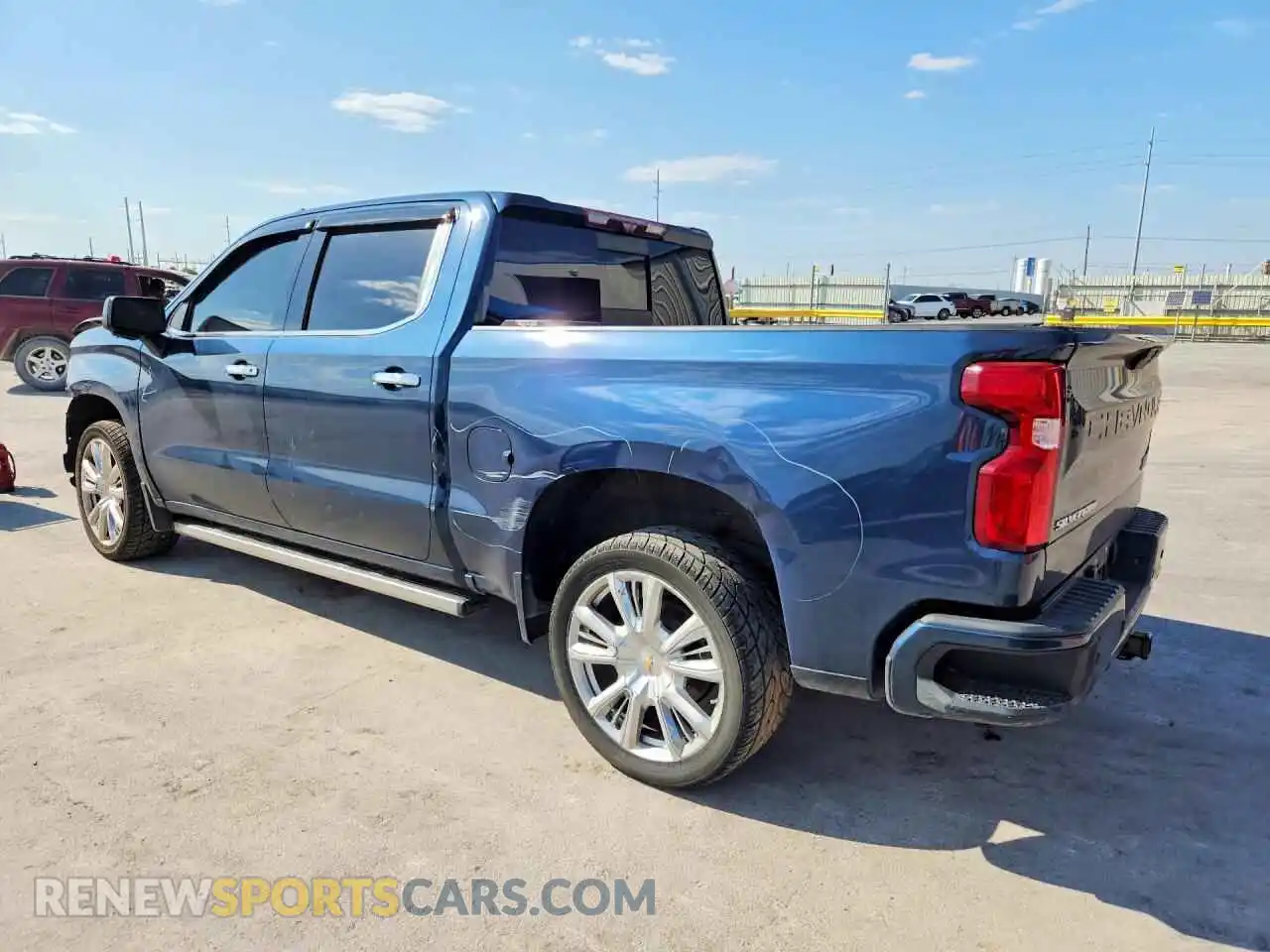 2 Photograph of a damaged car 3GCUYHEL1MG108723 CHEVROLET SILVERADO 2021