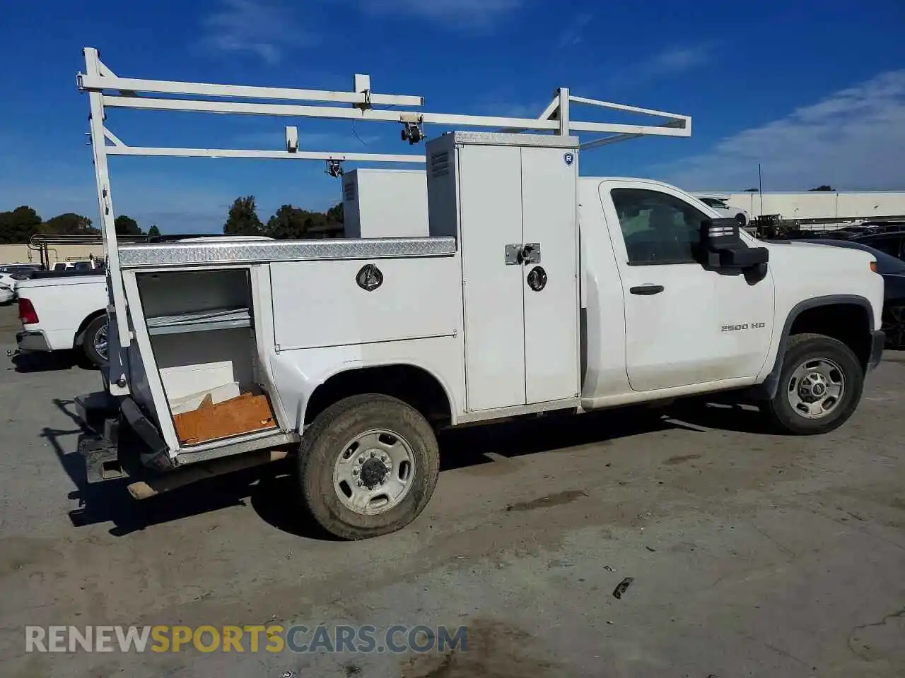 3 Фотография поврежденного автомобиля 1GC0WLE79NF299823 CHEVROLET SILVERADO 2022
