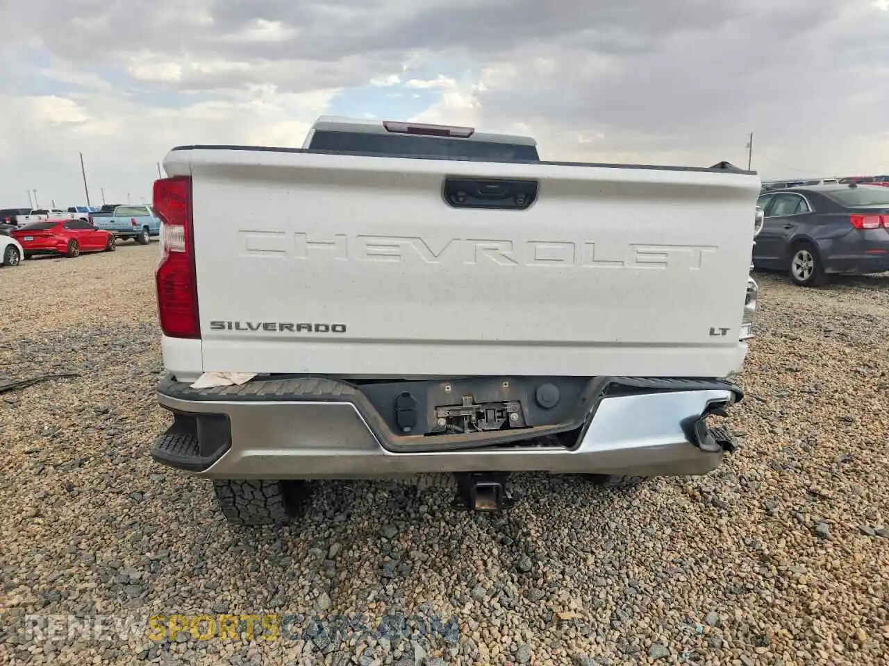 2 fotografías del automóvil dañado 1GC1YNEY1NF164175 CHEVROLET SILVERADO 2022