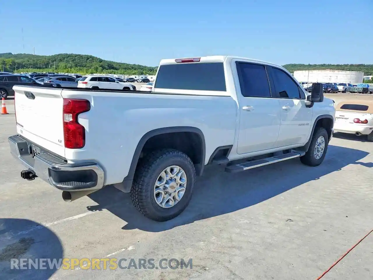 3 Photograph of a damaged car 1GC1YNEY8NF321054 CHEVROLET SILVERADO 2022