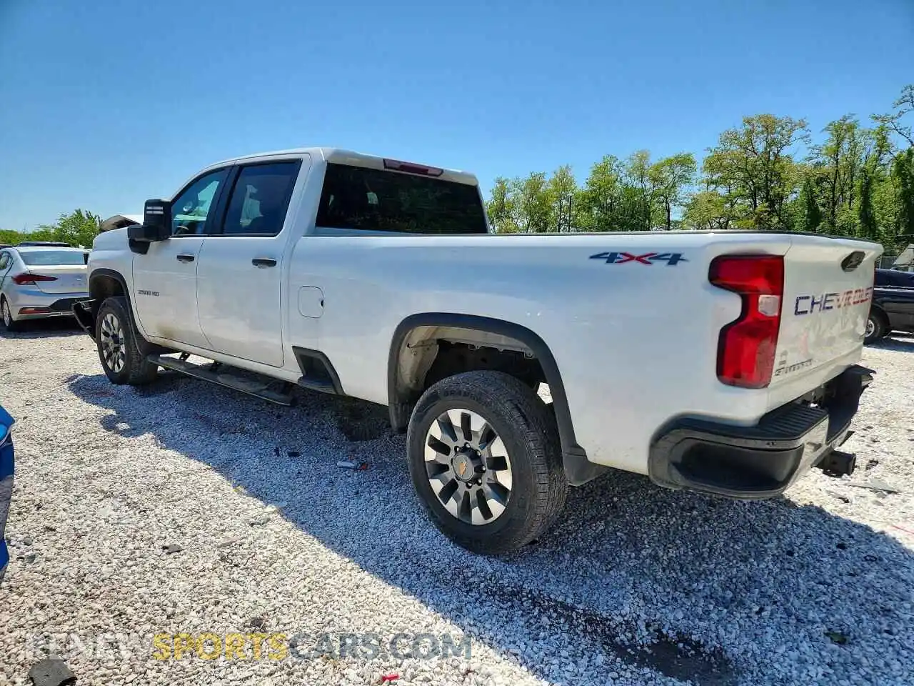 2 Photograph of a damaged car 1GC4YME73NF330968 CHEVROLET SILVERADO 2022