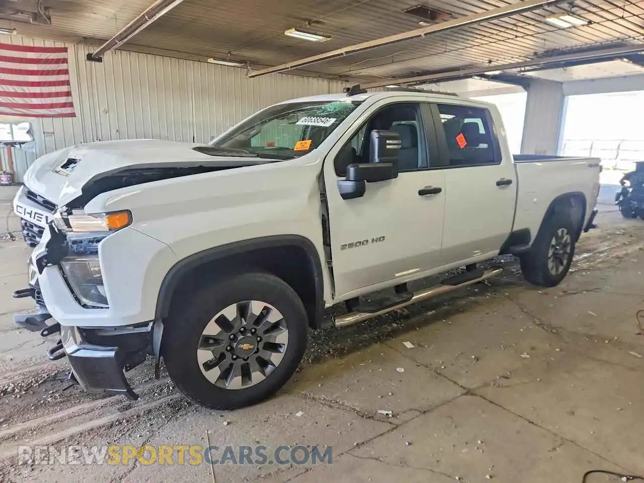 1 Photograph of a damaged car 1GC4YME78NF211779 CHEVROLET SILVERADO 2022