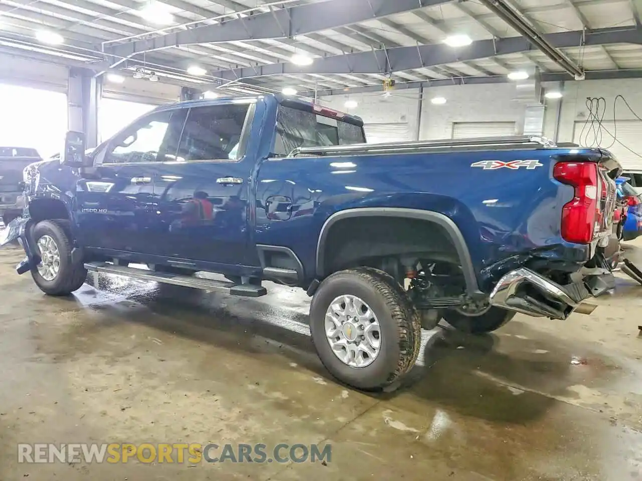 2 Photograph of a damaged car 1GC4YPE73NF262074 CHEVROLET SILVERADO 2022