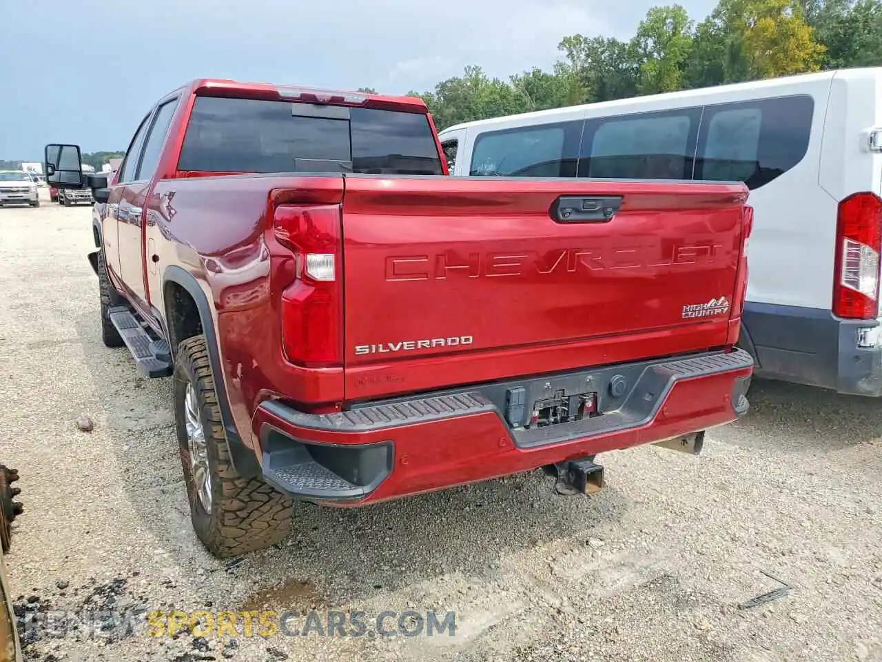 2 Photograph of a damaged car 1GC4YVEY9NF234745 CHEVROLET SILVERADO 2022