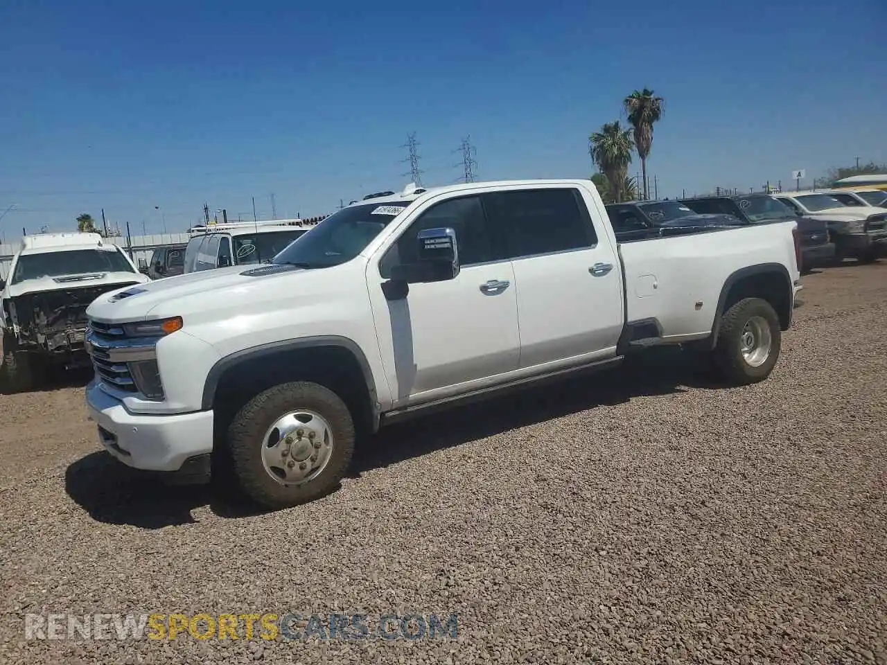 1 Photograph of a damaged car 1GC4YVEYXNF271156 CHEVROLET SILVERADO 2022