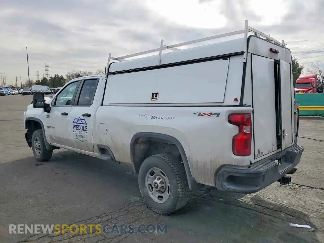 2 Photograph of a damaged car 1GC5YLE7XNF292184 CHEVROLET SILVERADO 2022